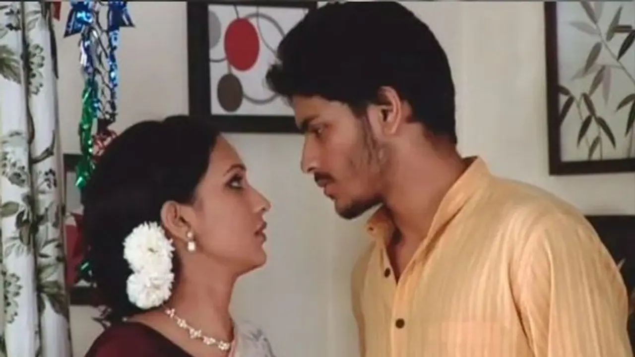 ফিরছে ঋতুপর্ণ র পুপে গোরা, ফের নস্টালজিয়ায় ভাসবে বাঙালি ফিরছে ঋতুপর্ণ র পুপে গোরা, ফের নস্টালজিয়ায় ভাসবে বাঙালি