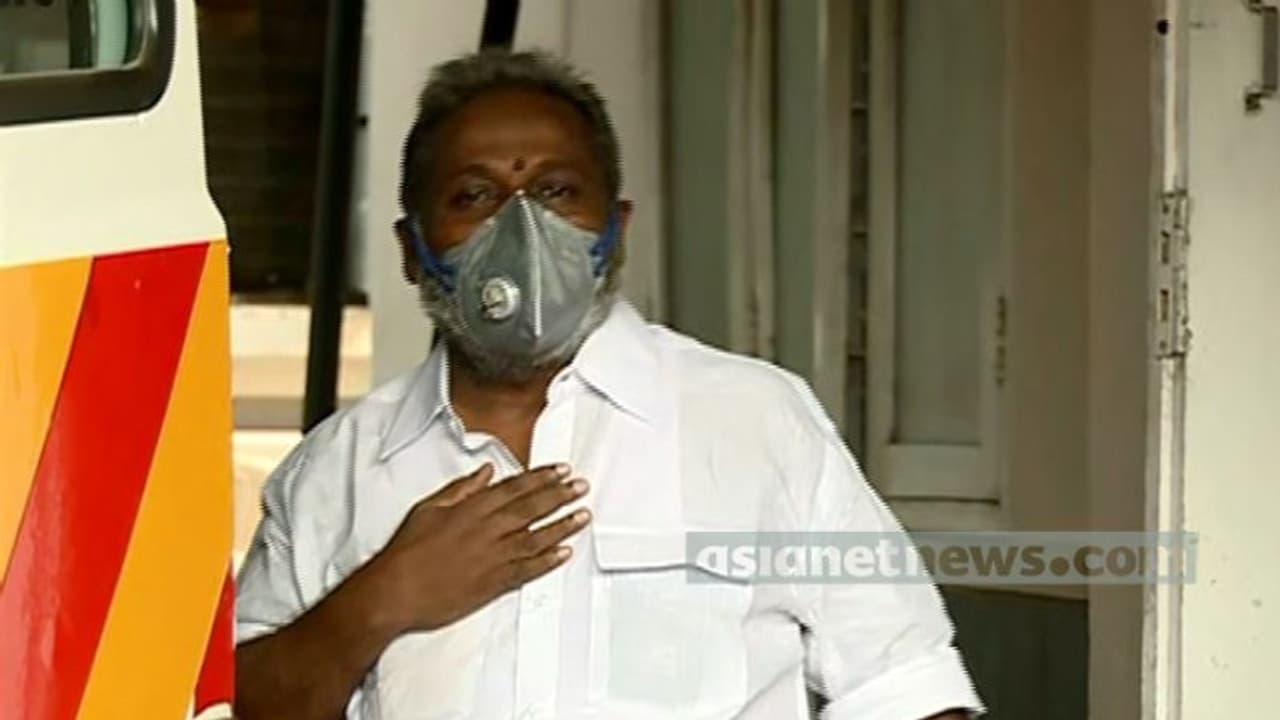 മുഖ്യമന്ത്രിയുടെ പ്രസ്താവയിൽ പരിഭവമില്ല, പക്ഷേ വേദനയുണ്ട്; കൊവിഡ് ഭേദമായ ഉസ്മാൻ പറയുന്നു മുഖ്യമന്ത്രിയുടെ പ്രസ്താവയിൽ പരിഭവമില്ല, പക്ഷേ വേദനയുണ്ട്; കൊവിഡ് ഭേദമായ ഉസ്മാൻ പറയുന്നു