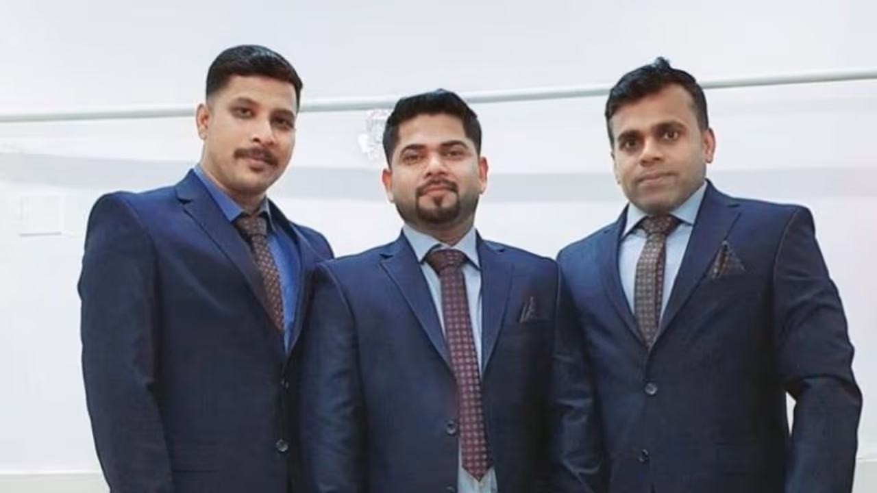 അബുദാബി ബിഗ് ടിക്കറ്റ് നറുക്കെടുപ്പിൽ 40 കോടി സ്വന്തമാക്കിയത് കണ്ണൂര് സ്വദേശി അബുദാബി ബിഗ് ടിക്കറ്റ് നറുക്കെടുപ്പിൽ 40 കോടി സ്വന്തമാക്കിയത് കണ്ണൂര് സ്വദേശി