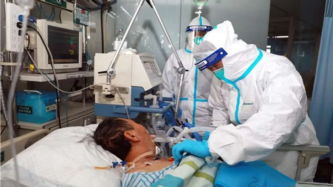 இந்தியாவில் ருத்ரதாண்டவத்தை ஆரம்பித்த கொரோனா... முதலிடத்திற்காக மகாராஷ்டிராவுடன் மல்லுக்கட்டும் தமிழகம்..! இந்தியாவில் ருத்ரதாண்டவத்தை ஆரம்பித்த கொரோனா... முதலிடத்திற்காக மகாராஷ்டிராவுடன் மல்லுக்கட்டும் தமிழகம்..!