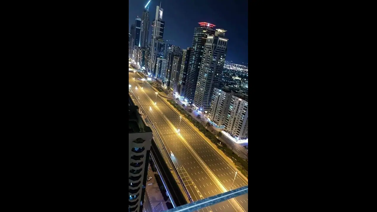 করোনা আক্রান্তের সঙ্গে একঘরে রাতদিন থেকেও সংক্রমিত হননি, দুবাইয়ের সেই ভয়ঙ্কর দিনগুলি করোনা আক্রান্তের সঙ্গে একঘরে রাতদিন থেকেও সংক্রমিত হননি, দুবাইয়ের সেই ভয়ঙ্কর দিনগুলি