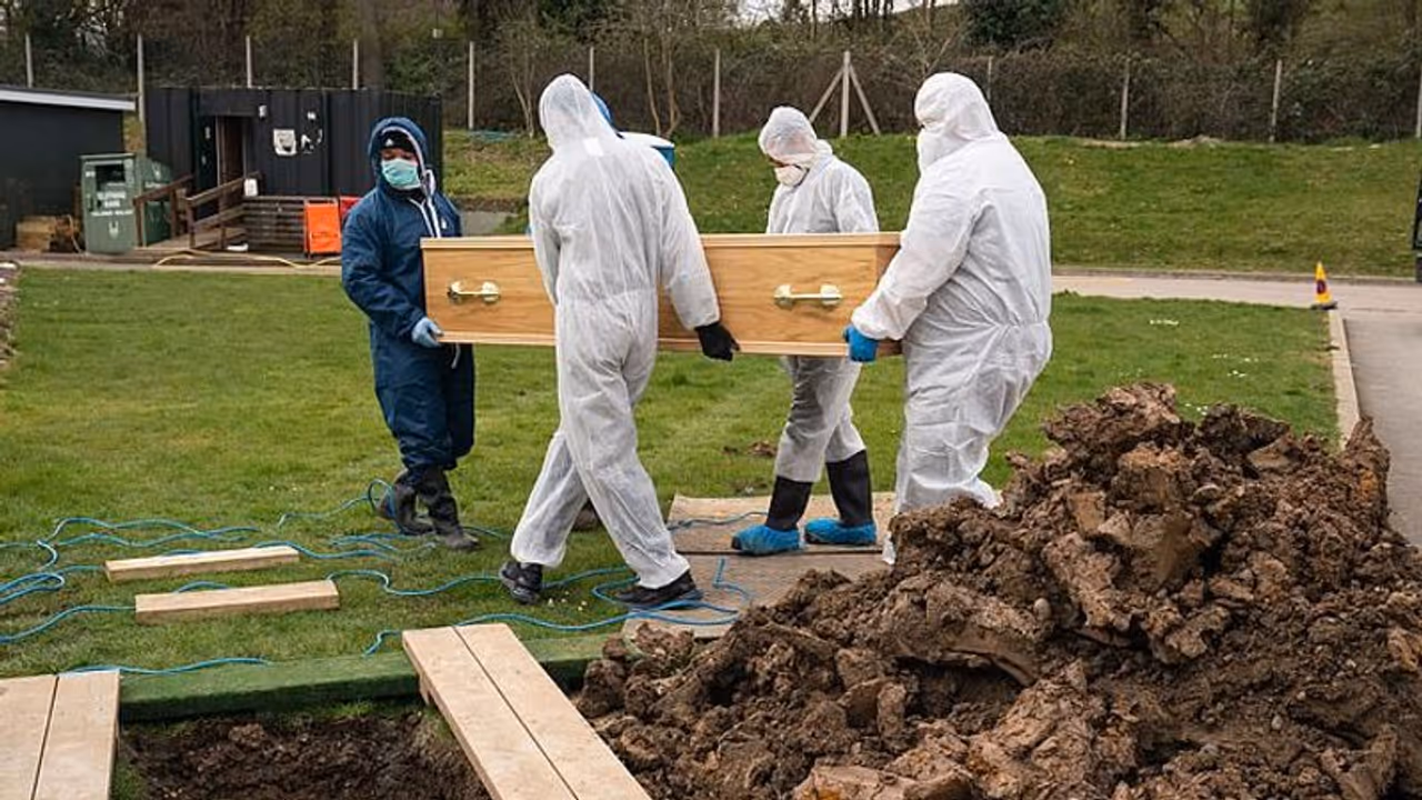 பெண்களை விட ஆண்களை அதிகம் தாக்கும் "கொரோனா"! காரணம் இதுதானோ.? பெண்களை விட ஆண்களை அதிகம் தாக்கும் "கொரோனா"! காரணம் இதுதானோ.?