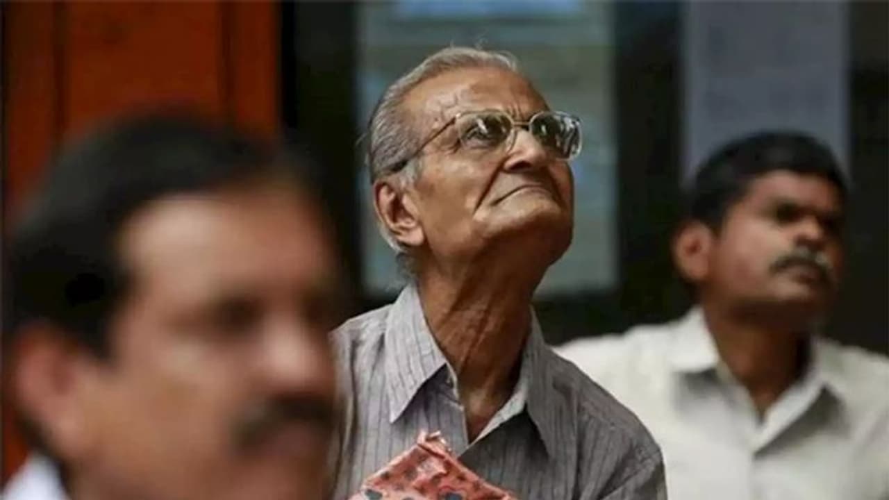 ആദായ നികുതി നൽകുന്നുണ്ടോ? ഈ പെൻഷൻ പദ്ധതിയിൽ ഒക്ടോബർ മുതൽ ചേരാനാകില്ല 