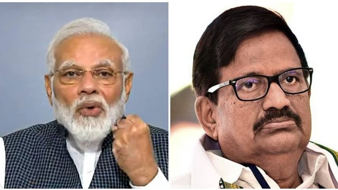 புது நாடாளுமன்றம் கட்டுவதை நிறுத்துங்க.. அந்த பணத்துல இலவச தடுப்பூசி போடுங்க.. கேஎஸ் அழகிரி அதிரடி ஐடியா.! புது நாடாளுமன்றம் கட்டுவதை நிறுத்துங்க.. அந்த பணத்துல இலவச தடுப்பூசி போடுங்க.. கேஎஸ் அழகிரி அதிரடி ஐடியா.!