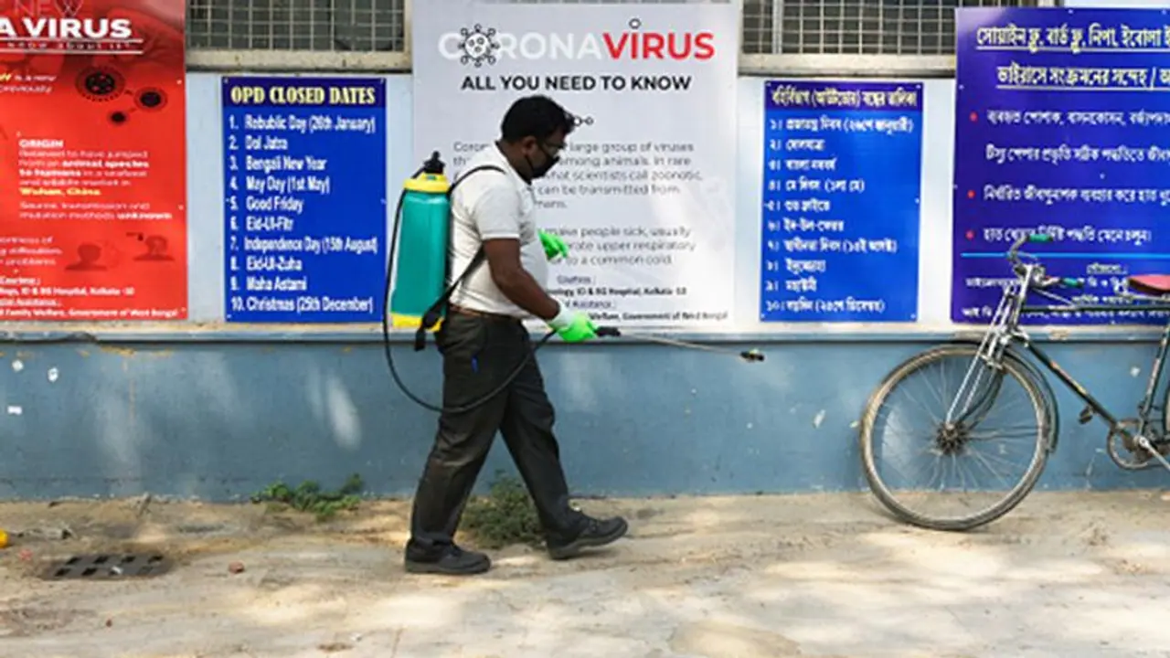 দেহ দাহ করে ৩০ জন শ্মশানযাত্রী জানলেন মৃতের করোনা পজিটিভ দেহ দাহ করে ৩০ জন শ্মশানযাত্রী জানলেন মৃতের করোনা পজিটিভ