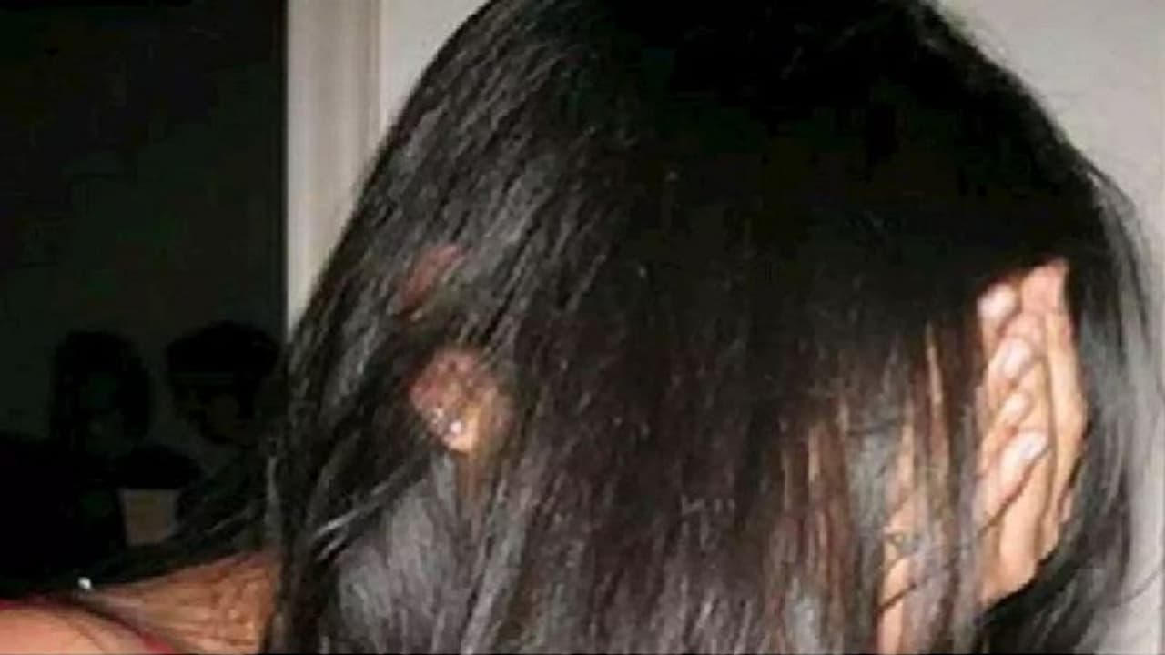 बहू ने पिता और भाइयों के साथ मिलकर सास को मार डाला, पति ने सुनाई यह कहानी बहू ने पिता और भाइयों के साथ मिलकर सास को मार डाला, पति ने सुनाई यह कहानी