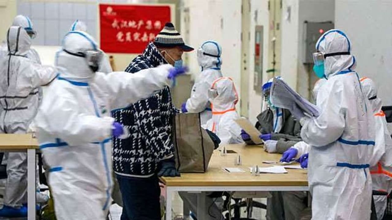 ఏపీపై కరోనా పంజా: 12 గంటల్లో 34 కొత్త కేసులు, 226కి చేరిన మొత్తం కేసులు