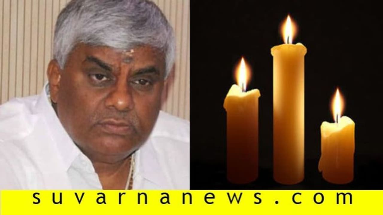 ಮಾಜಿ ಸಚಿವ ರೇವಣ್ಣಗೆ ಕ್ಯಾಂಡಲ್ಸ್‌ ಕಳಿಸಿದ ಬಿಜೆಪಿ