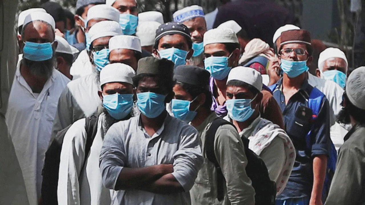 अब मरकज की इमारत पर चलेगा हथौड़ा, नियमों को तोड़ बना दी सात मंजिल