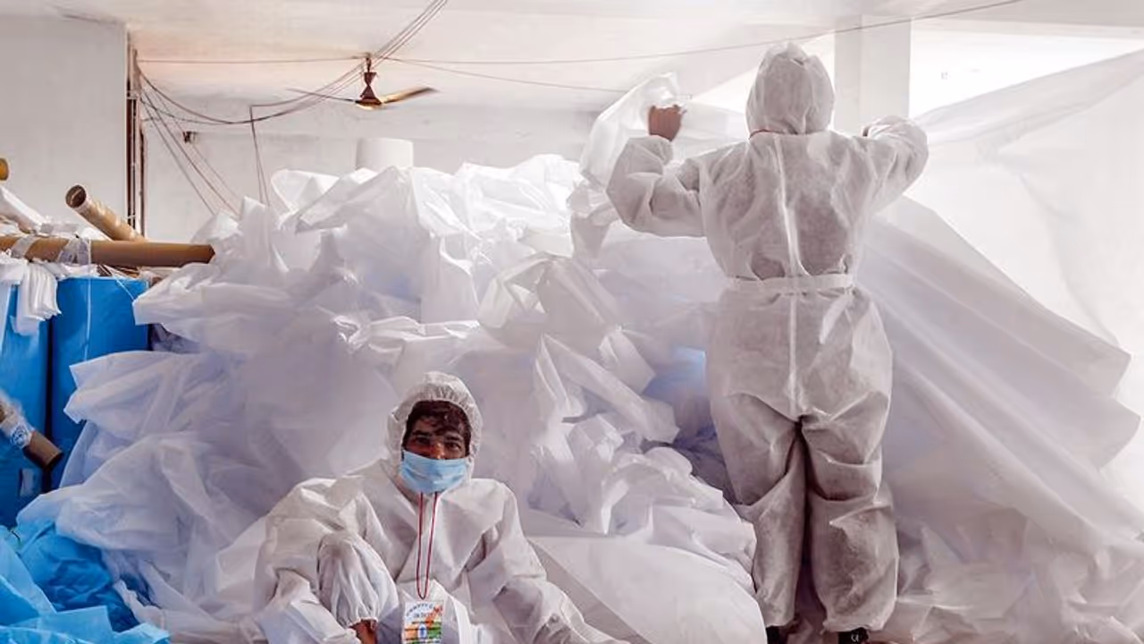 ভারতের করোনা যুদ্ধে চিন্তা বাড়াচ্ছে চিন, আমদানি করা পিপিই কিটের মান নিয়ে উঠছে প্রশ্ন