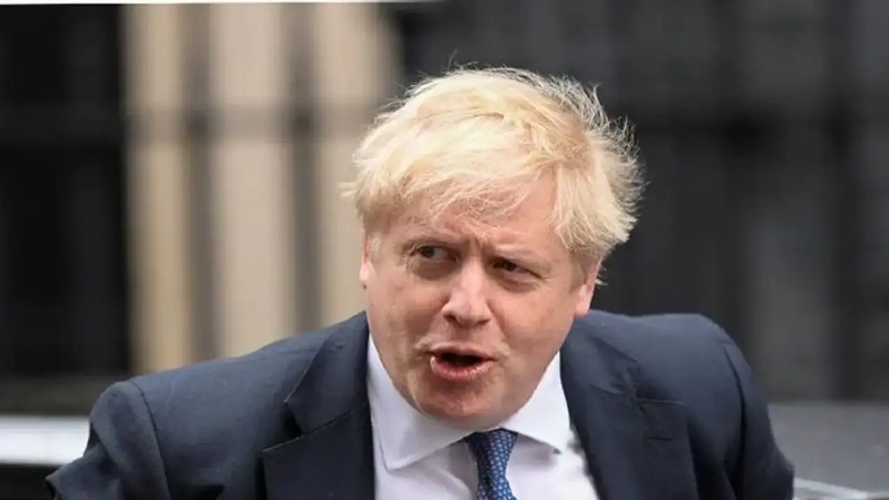 తగ్గని కరోనా: ఆసుపత్రిలో చేరిన బ్రిటన్ ప్రధాని బోరిస్ జాన్సన్ తగ్గని కరోనా: ఆసుపత్రిలో చేరిన బ్రిటన్ ప్రధాని బోరిస్ జాన్సన్