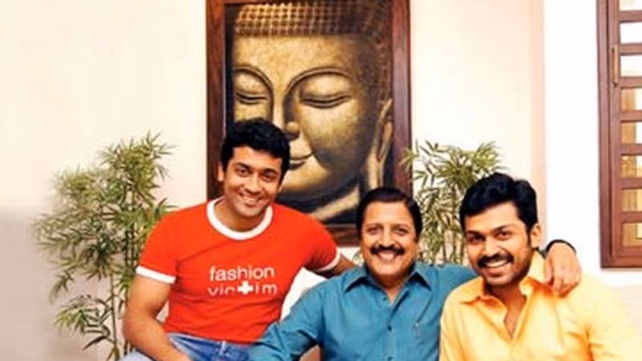 பெரிய கோயிலை இழுத்து பேசியதால் ஜோதிகா மூலம் பெரிதாக வெடித்த பிரச்னை... பெரியாரிஸ்ட்களால் கலங்கி போன சிவகுமார்! பெரிய கோயிலை இழுத்து பேசியதால் ஜோதிகா மூலம் பெரிதாக வெடித்த பிரச்னை... பெரியாரிஸ்ட்களால் கலங்கி போன சிவகுமார்!