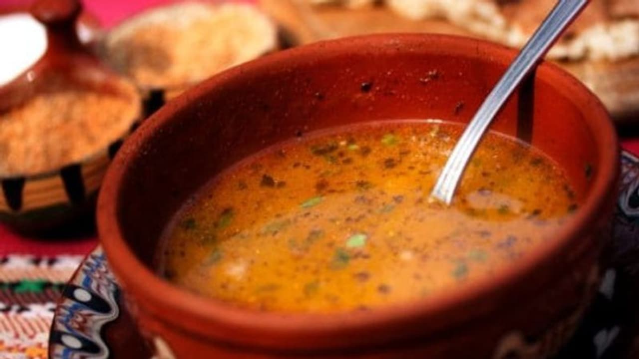 മാങ്ങാക്കാലമായില്ലേ; മാങ്ങ കൊണ്ട് കിടിലനൊരു രസം വച്ചാലോ? മാങ്ങാക്കാലമായില്ലേ; മാങ്ങ കൊണ്ട് കിടിലനൊരു രസം വച്ചാലോ?