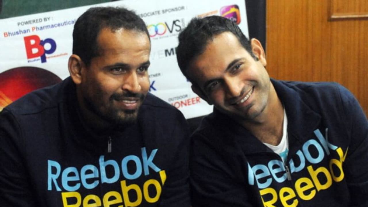 ১০ হাজার কিলো চাল ও ৭০০ কেজি আলো গরীবদের মধ্যে বিতরণ করলেন পাঠান ব্রাদার্স ১০ হাজার কিলো চাল ও ৭০০ কেজি আলো গরীবদের মধ্যে বিতরণ করলেন পাঠান ব্রাদার্স