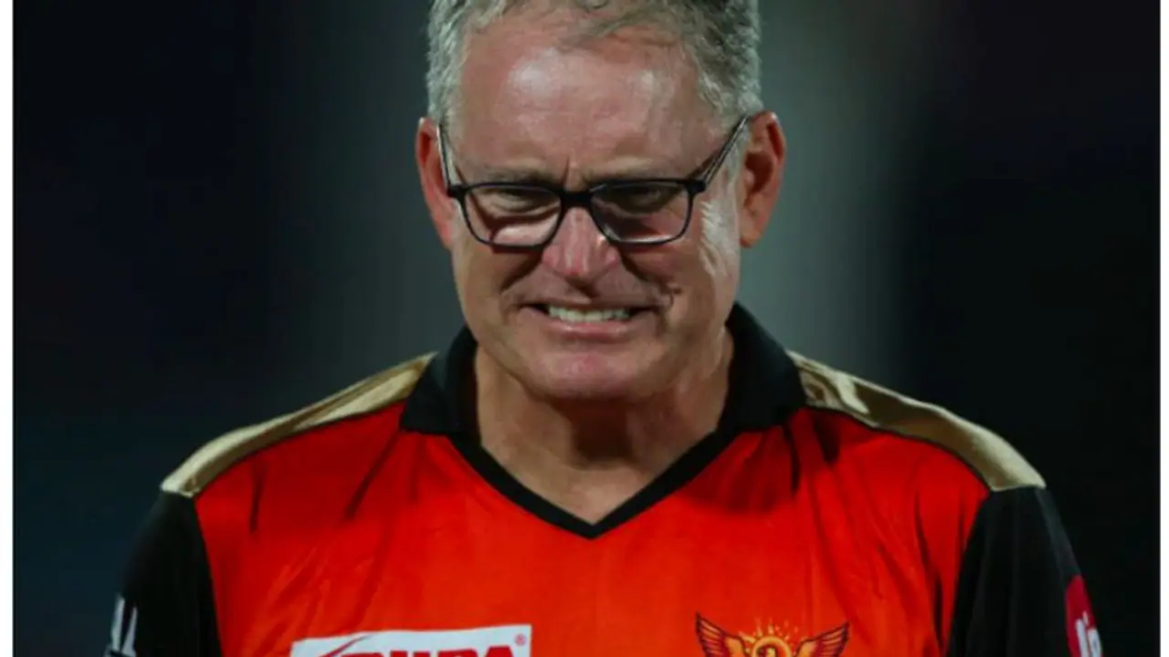 கடந்த பத்தாண்டில் குறைத்து மதிப்பிடப்பட்ட சர்வதேச வீரர் யார்..? ரசிகரின் கேள்விக்கு டாம் மூடியின் நறுக் பதில் கடந்த பத்தாண்டில் குறைத்து மதிப்பிடப்பட்ட சர்வதேச வீரர் யார்..? ரசிகரின் கேள்விக்கு டாம் மூடியின் நறுக் பதில்