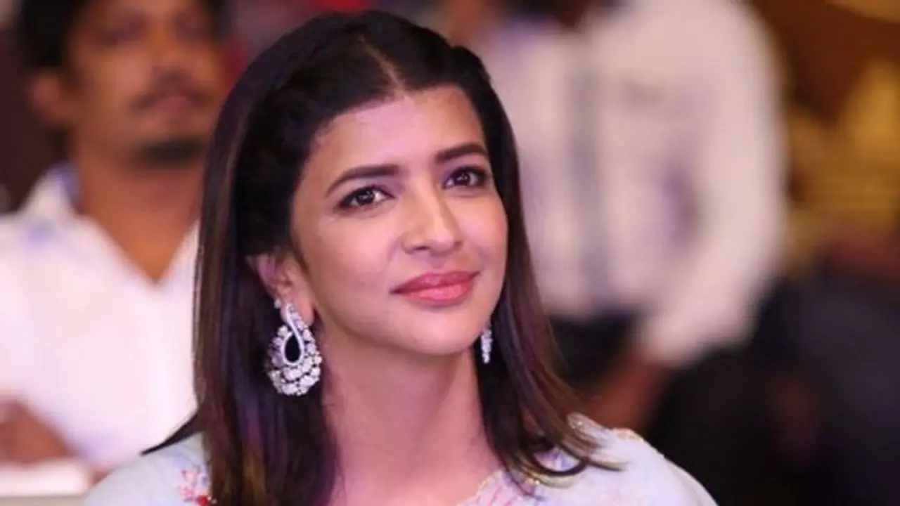 పవన్, విష్ణు ఎడమొహం పెడమొహంపై మంచు లక్ష్మి కామెంట్