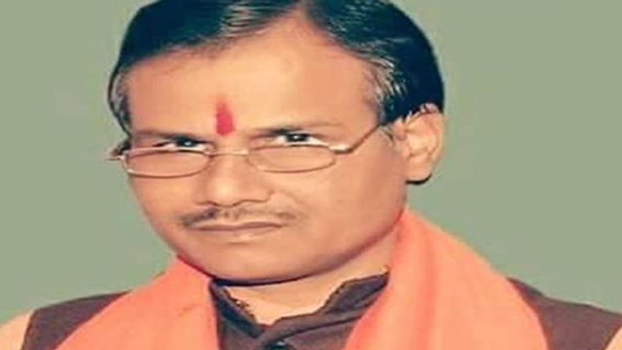 हिन्दूवादी नेता कमलेश तिवारी हत्याकांड में पुलिस की बड़ी कार्रवाई, सभी 13 आरोपियों पर लगाया गैंगस्टर हिन्दूवादी नेता कमलेश तिवारी हत्याकांड में पुलिस की बड़ी कार्रवाई, सभी 13 आरोपियों पर लगाया गैंगस्टर