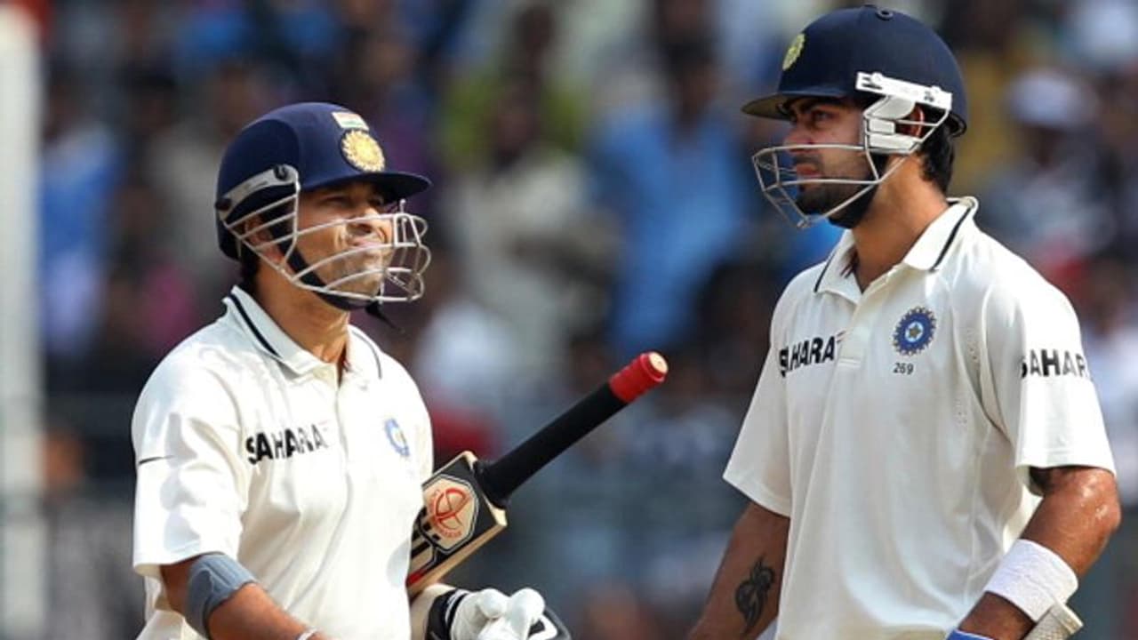 Coronavirus: Sachin Tendulkar, Virat Kohli salute Maharashtra Police with this gesture Coronavirus: Sachin Tendulkar, Virat Kohli salute Maharashtra Police with this gesture