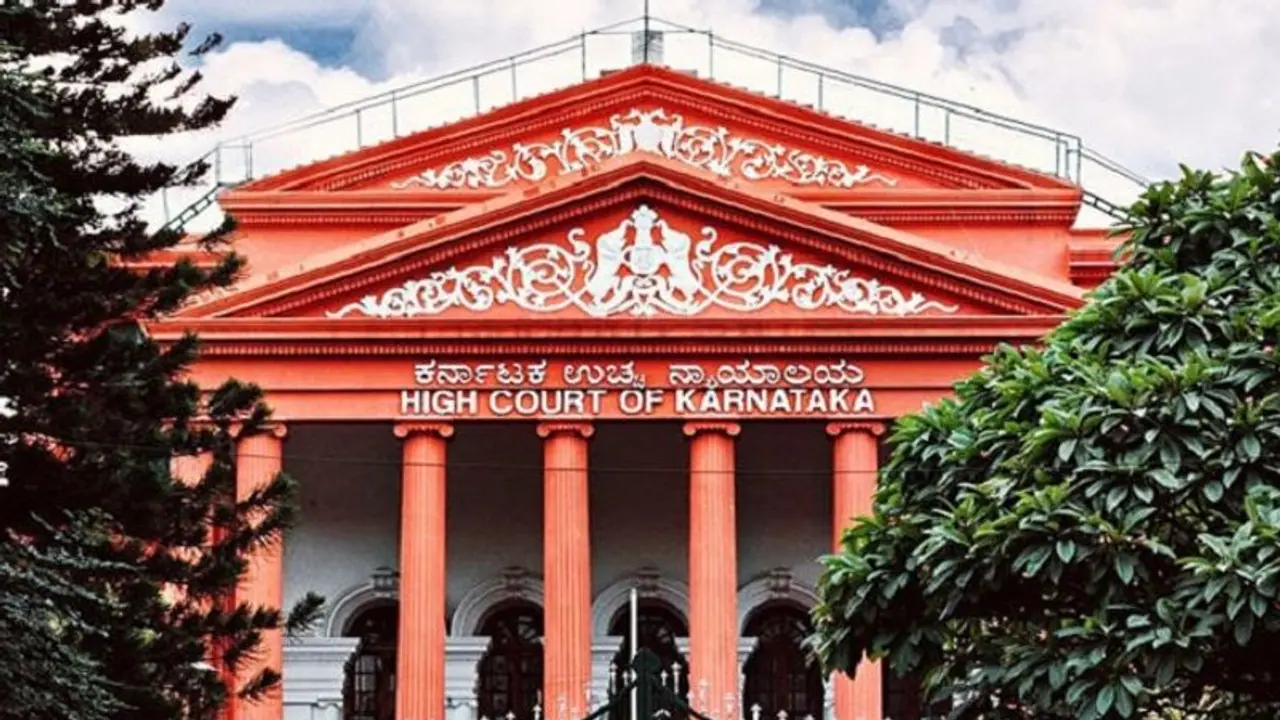 Karnataka HC bans media from reporting observations during trial in hijab case