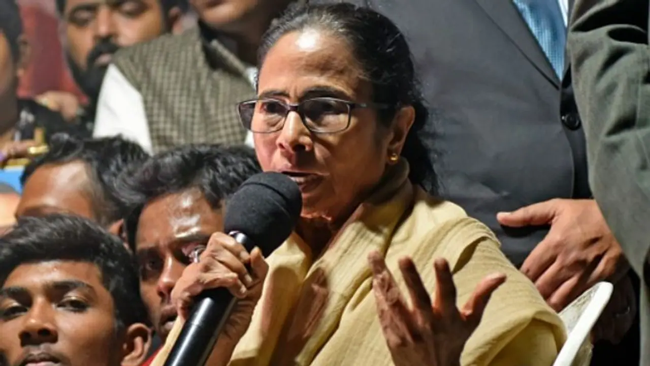 'কেন কেন্দ্রের দল আসবে রাজ্য়ে', মোদী শাহকে কী টুইট মুখ্য়মন্ত্রীর