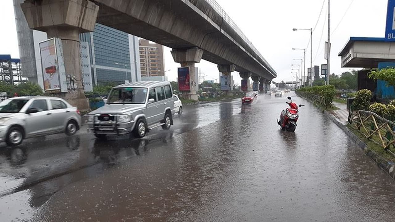 কলকাতা থেকে ১৮৫ কিমি দূরে, শহরের সব থেকে বেশি ক্ষতিগ্রস্থ হবে পূর্ব কলকাতা কলকাতা থেকে ১৮৫ কিমি দূরে, শহরের সব থেকে বেশি ক্ষতিগ্রস্থ হবে পূর্ব কলকাতা