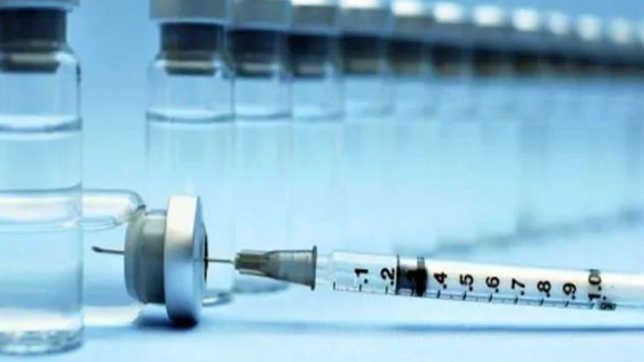 ബിസിജി വാക്സിന്; കൊവിഡ് 19ല് നിന്ന് ഇന്ത്യയെ സുരക്ഷിതമാക്കുമോ? ബിസിജി വാക്സിന്; കൊവിഡ് 19ല് നിന്ന് ഇന്ത്യയെ സുരക്ഷിതമാക്കുമോ?