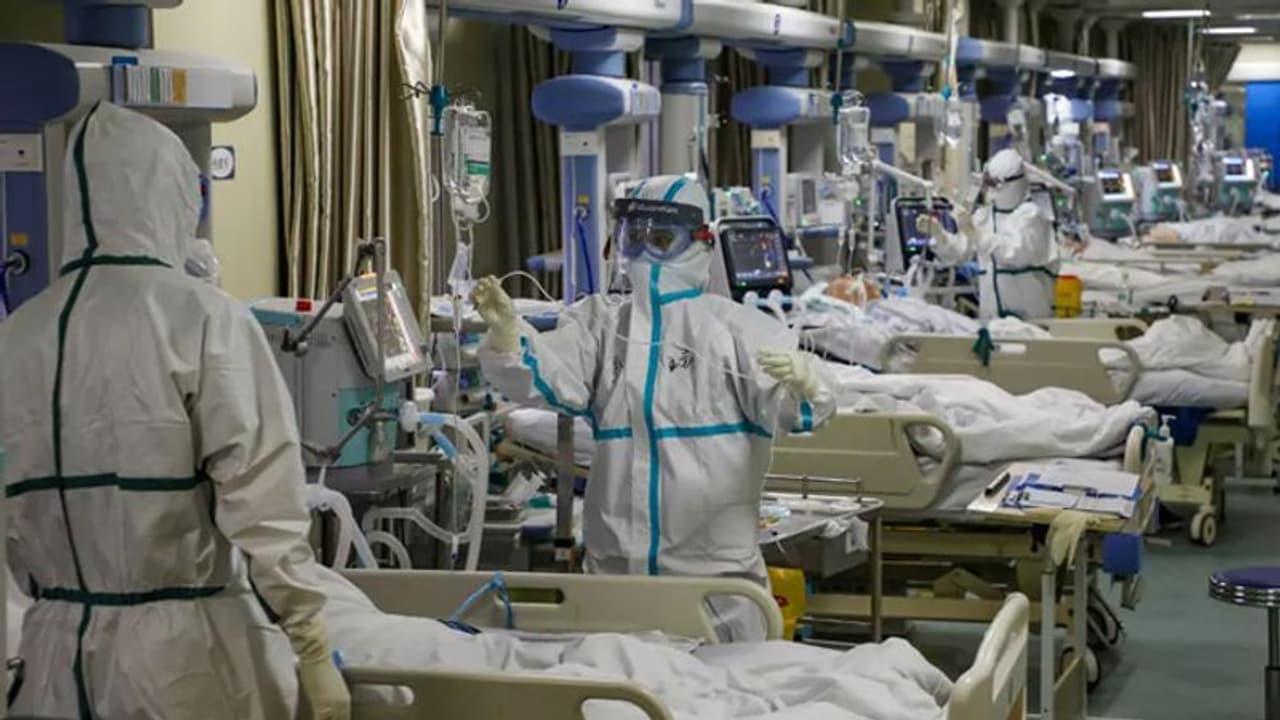 కరోనా కలకలం: కోవిడ్తో హైద్రాబాద్లో మరో వజ్రాల వ్యాపారి మృతి కరోనా కలకలం: కోవిడ్తో హైద్రాబాద్లో మరో వజ్రాల వ్యాపారి మృతి