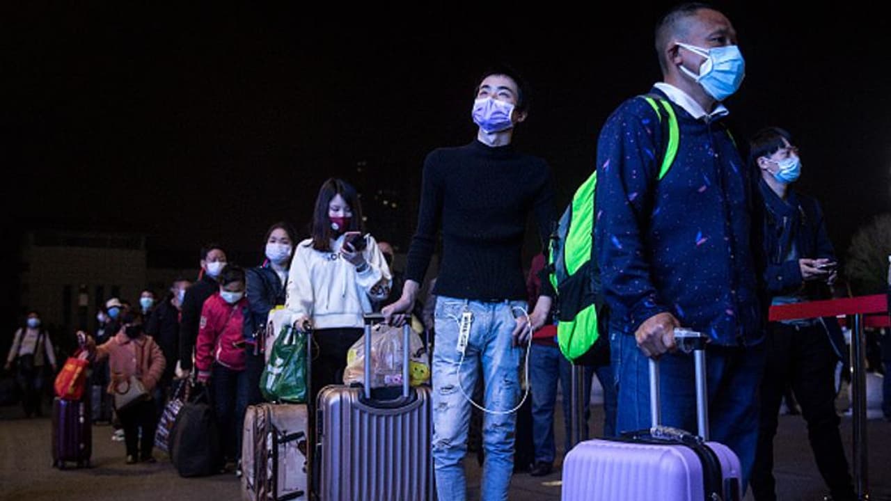 సింగరేణి కార్మికుడికి, అతని కూతురికి పాజిటివ్: హైదరాబాదులో మెడికల్ షాపు యజమానికి....