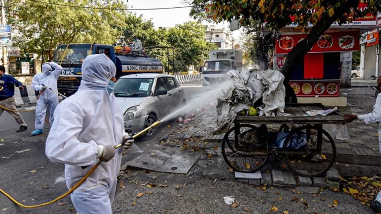 తెలంగాణలో పెరిగిన కరోనా కేసులు: 487కు చేరిన సంఖ్య, హైదరాబాదులో 200