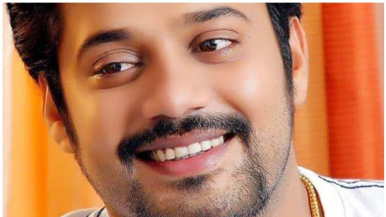 അവര് നിങ്ങളെ സ്നേഹിച്ചവരാണ്; ഉപേക്ഷിക്കരുത് എന്ന് ബാല അവര് നിങ്ങളെ സ്നേഹിച്ചവരാണ്; ഉപേക്ഷിക്കരുത് എന്ന് ബാല