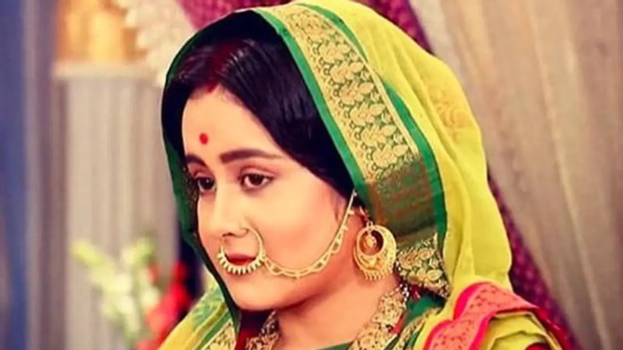 রাসমণির 'প্রসন্ন' কনের সাজে বিয়ের অবতারে, ছবি দেখে জল্পনা তুঙ্গে রাসমণির 'প্রসন্ন' কনের সাজে বিয়ের অবতারে, ছবি দেখে জল্পনা তুঙ্গে