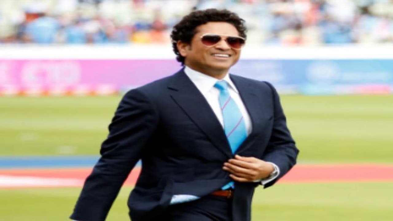 12 ಸಾವಿರ ಡಾಕ್ಟರ್ಗಳ ಜತೆ ಸಮಾಲೋಚನೆ ನಡೆಸಿದ ಮಾಸ್ಟರ್ ಬ್ಲಾಸ್ಟರ್ ಸಚಿನ್ ತೆಂಡುಲ್ಕರ್ 12 ಸಾವಿರ ಡಾಕ್ಟರ್ಗಳ ಜತೆ ಸಮಾಲೋಚನೆ ನಡೆಸಿದ ಮಾಸ್ಟರ್ ಬ್ಲಾಸ್ಟರ್ ಸಚಿನ್ ತೆಂಡುಲ್ಕರ್