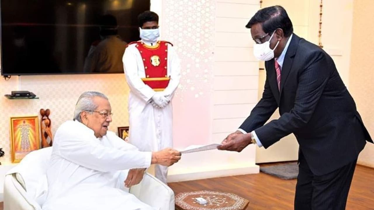 రంగంలోకి దిగిన కొత్త ఈసీ కనగరాజ్: రమేష్ కుమార్ కు నో చాన్స్