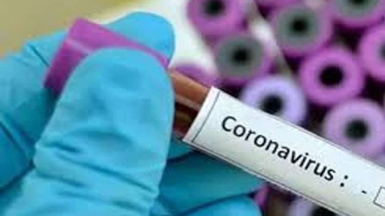 కరోనాపై తప్పుడు ప్రచారం: ఏపీలో 60 కేసులు నమోదు కరోనాపై తప్పుడు ప్రచారం: ఏపీలో 60 కేసులు నమోదు