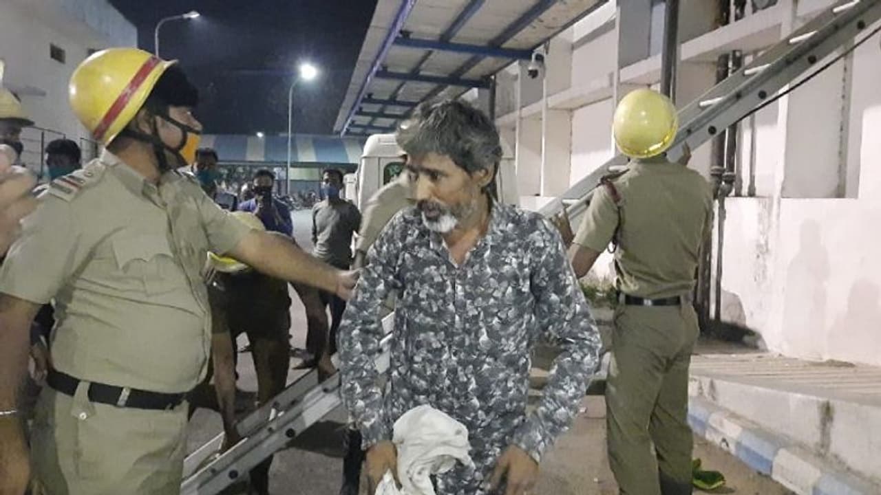 আইসোলেশন ওয়ার্ড থেকে পালানোর চেষ্টা রোগীর, আতঙ্ক ছড়াল রায়গঞ্জে