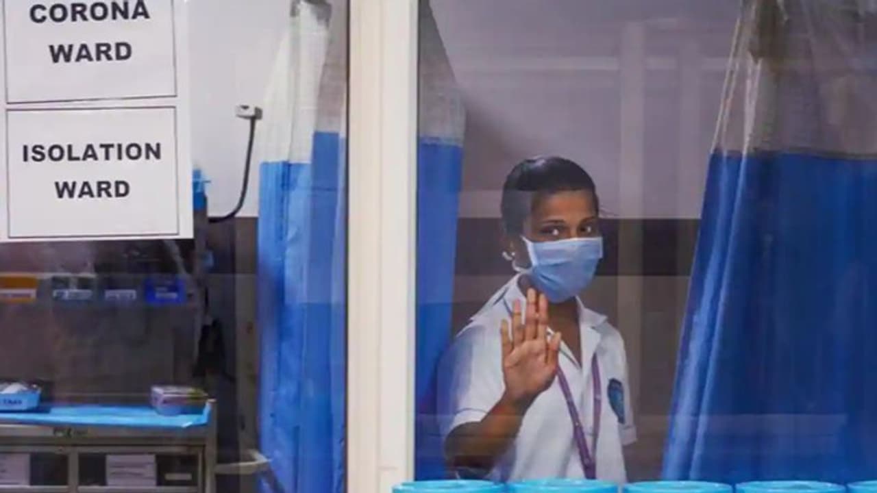 മഹാരാഷ്ട്രയിൽ കൂടുതൽ നഴ്സുമാർക്കും ഡോക്ടർമാർക്കും കൊവിഡ് ബാധ; നഴ്സുമാരിൽ നിരവധി മലയാളികൾ