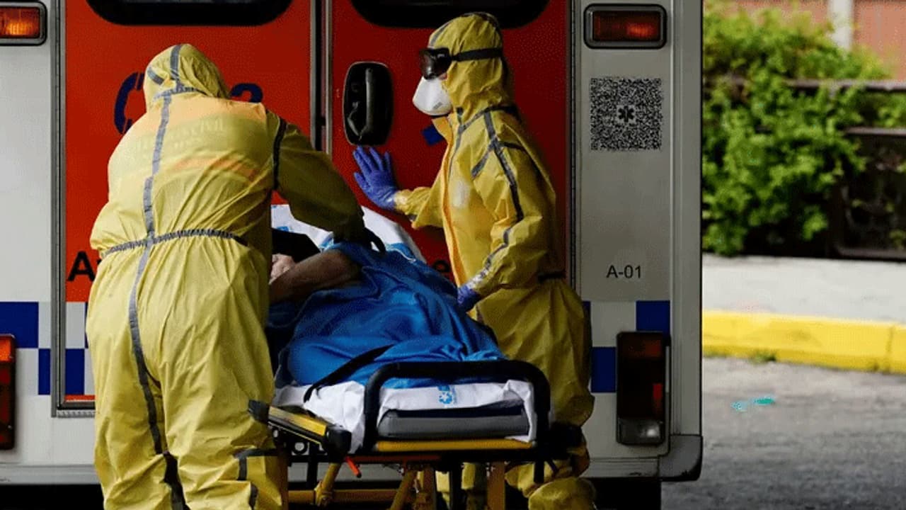 அமெரிக்காவில் 40க்கும் மேற்பட்ட இந்தியர்கள் கொரோனாவுக்கு உயிரிழப்பு… வெளியானது அதிர்ச்சி தகவல்..! அமெரிக்காவில் 40க்கும் மேற்பட்ட இந்தியர்கள் கொரோனாவுக்கு உயிரிழப்பு… வெளியானது அதிர்ச்சி தகவல்..!