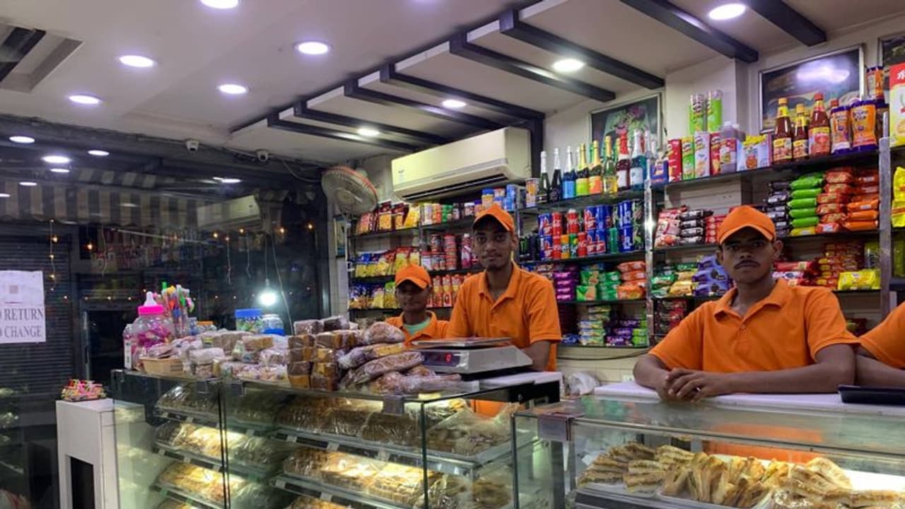 சென்னையில் பேக்கரிகளுக்கு அனுமதி..! மாநகராட்சி அதிரடி..!