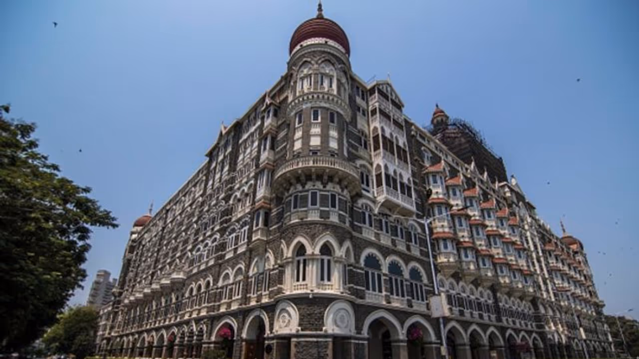 Mumbai: Security tightened at Taj hotels after callers threaten 26/11 like terror attacks Mumbai: Security tightened at Taj hotels after callers threaten 26/11 like terror attacks