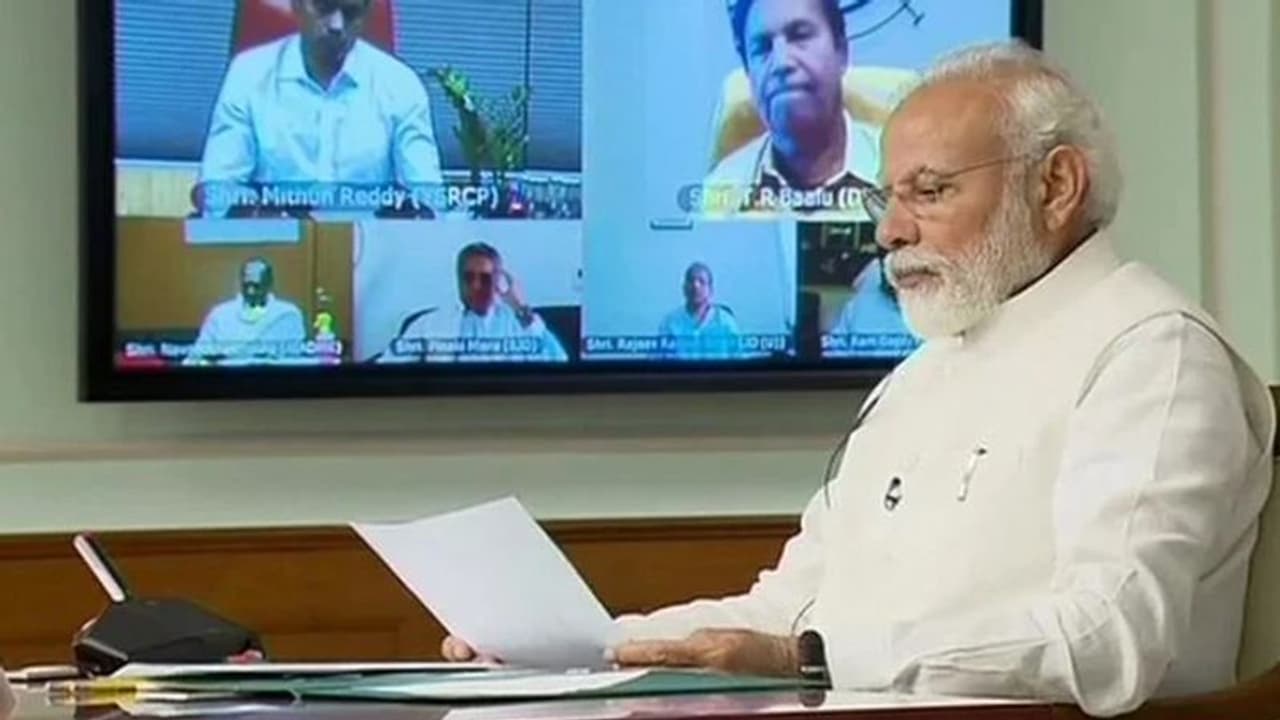 இயல்பு நிலைக்கு திரும்ப உள்ள "பச்சை மண்டலம்" ! ஊரடங்கு நீட்டிப்பு முக்கிய அறிவிப்பு இன்று வெளியாகிறது..?