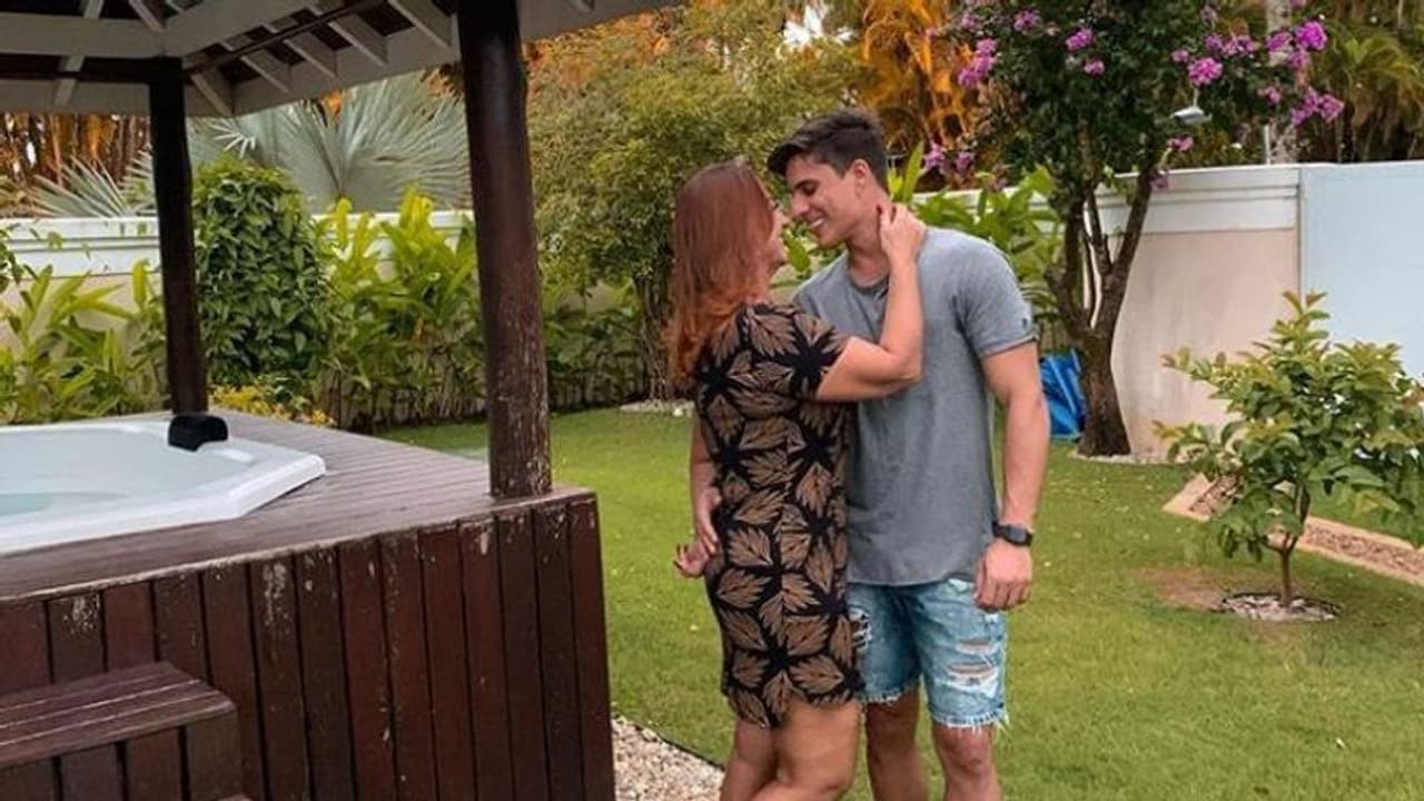 നെയ്മറുടെ അമ്മയ്ക്ക് പുതിയ ജീവിത പങ്കാളി, നെയ്മറേക്കാള്‍ ചെറുപ്പം; ആശംസയുമായി താരം