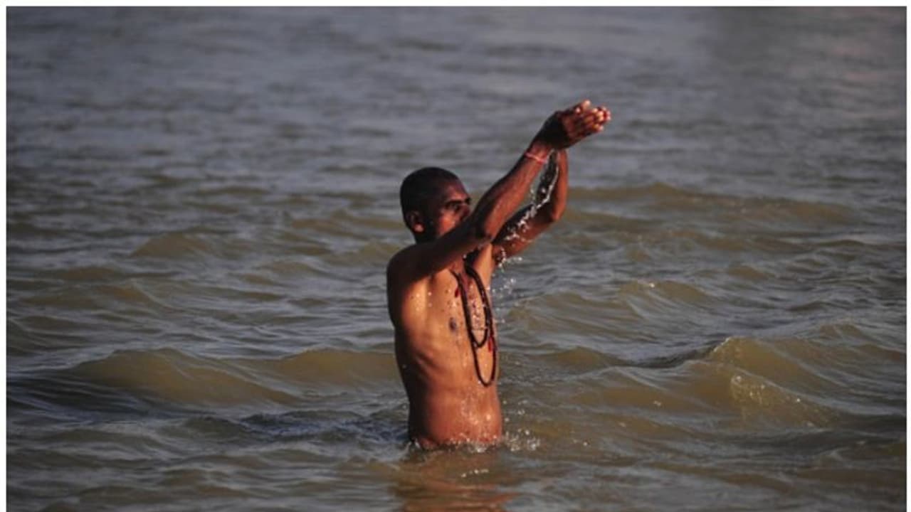 ലോക്ക്ഡൌണ് ഫലം: ഋഷികേശിലും ഹരിദ്വാറിലും ഗംഗയിലെ ജലം കുടിക്കാന് യോഗ്യമെന്ന് റിപ്പോർട്ട് ലോക്ക്ഡൌണ് ഫലം: ഋഷികേശിലും ഹരിദ്വാറിലും ഗംഗയിലെ ജലം കുടിക്കാന് യോഗ്യമെന്ന് റിപ്പോർട്ട്