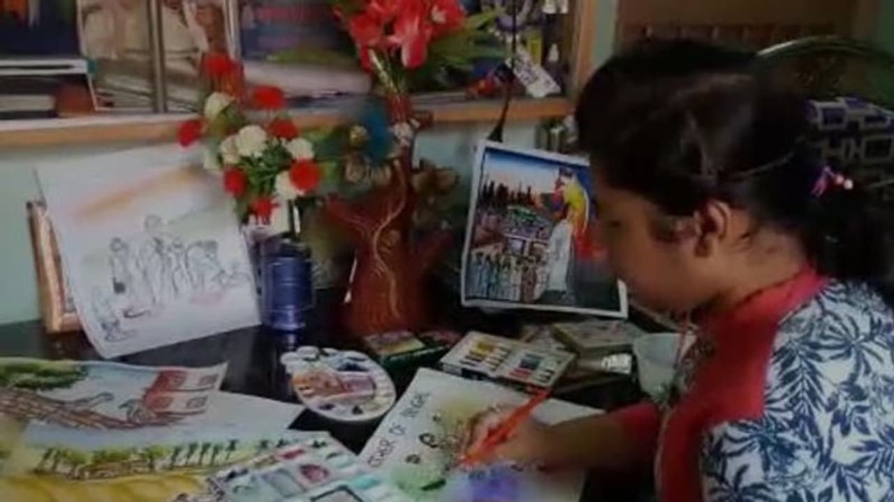 করোনা যুদ্ধে ছবি হাতিয়ার, মুখ্যমন্ত্রীর ত্রাণ তহবিলে টাকা দিতে চায় স্কুলছাত্রী করোনা যুদ্ধে ছবি হাতিয়ার, মুখ্যমন্ত্রীর ত্রাণ তহবিলে টাকা দিতে চায় স্কুলছাত্রী