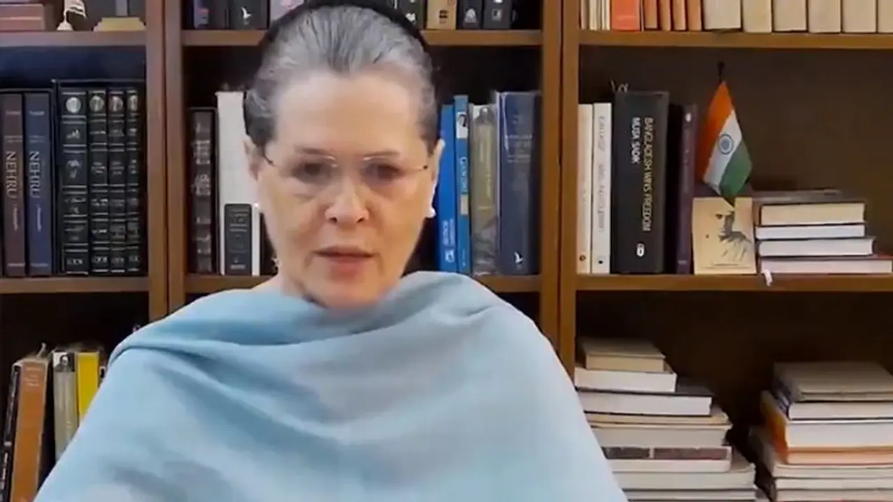 গোটা দেশ দেখছে কিন্তু শাসকদল কিছুই দেখতে পাচ্ছে না, রাহুলের পর প্রবাসী শ্রমিকদের নিয়ে সরব সনিয়াও গোটা দেশ দেখছে কিন্তু শাসকদল কিছুই দেখতে পাচ্ছে না, রাহুলের পর প্রবাসী শ্রমিকদের নিয়ে সরব সনিয়াও