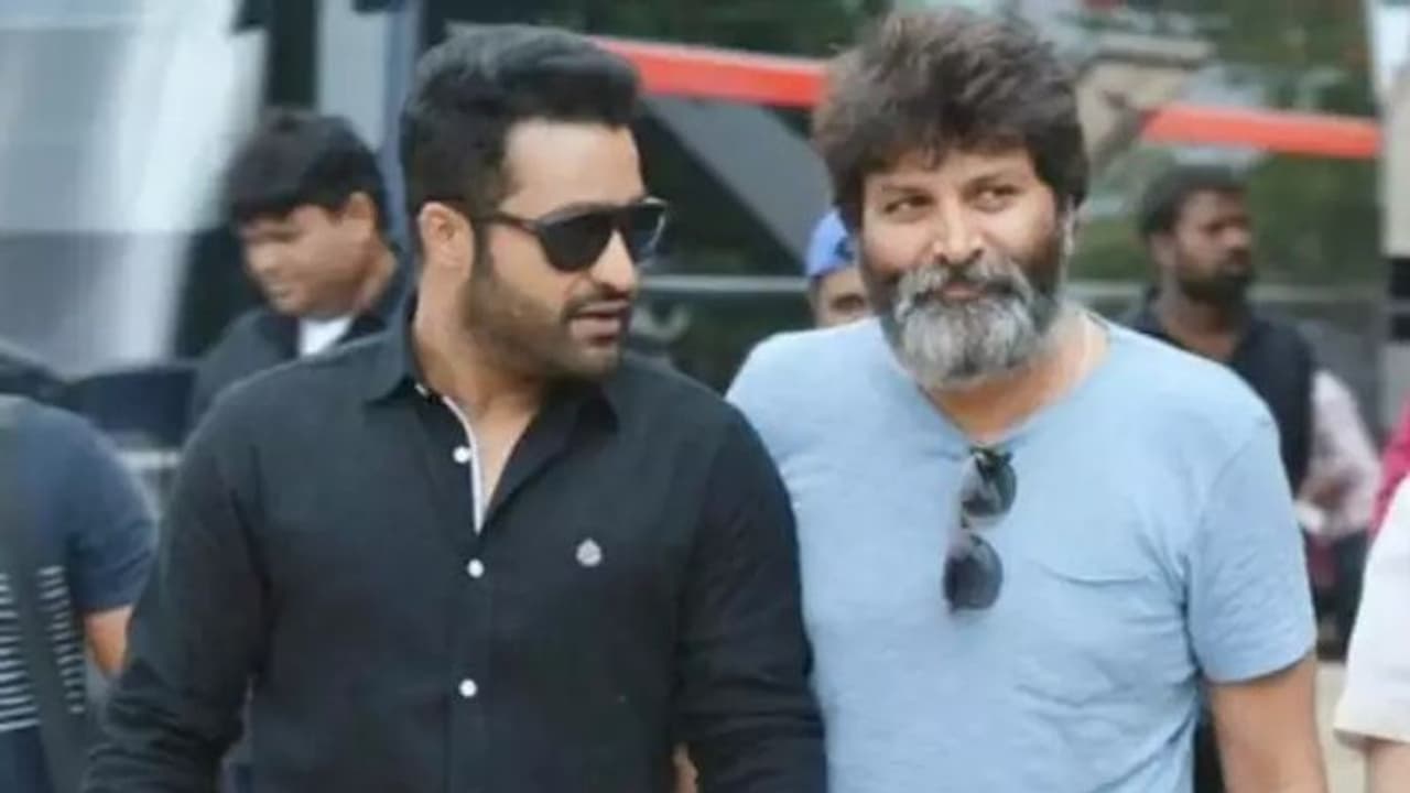 ఎన్టీఆర్‌కు విలన్‌గా బాలీవుడ్‌ స్టార్ హీరో..!