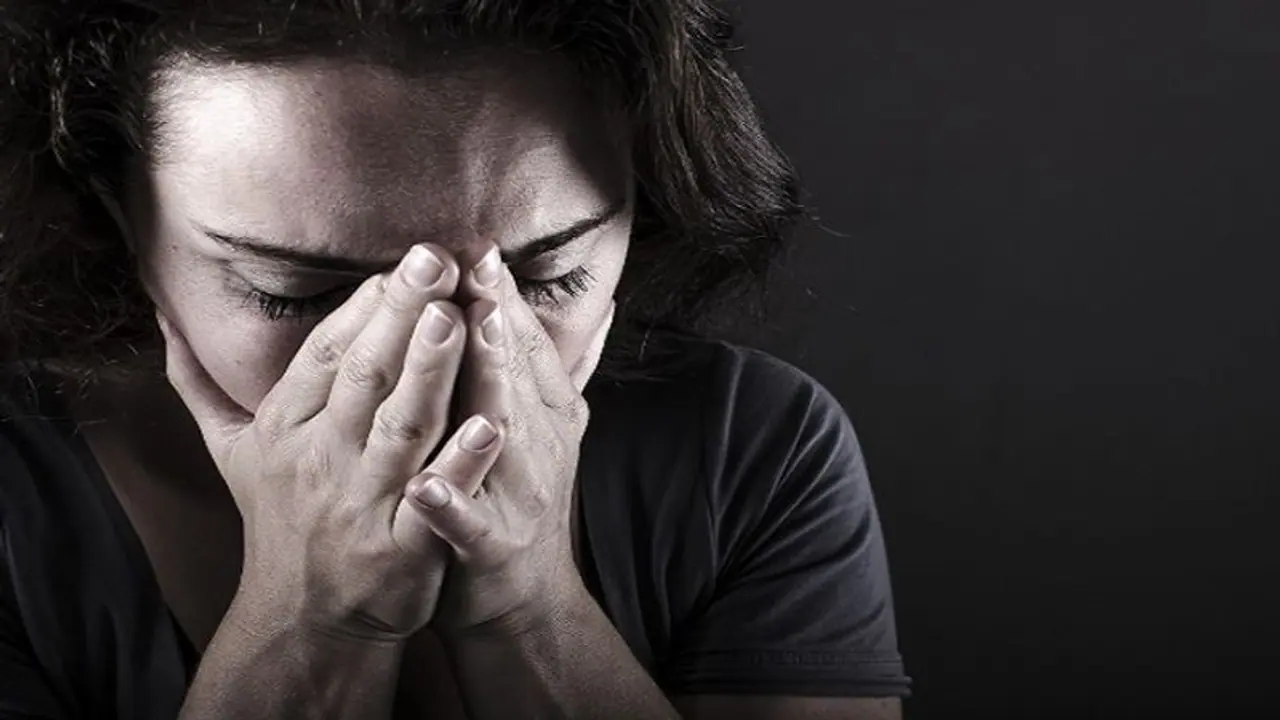 लॉकडाउन में हो सकते हैं चिंता और तनाव से परेशान, रिलैक्स महसूस करने के लिए अपनाएं ये 5 तरीके लॉकडाउन में हो सकते हैं चिंता और तनाव से परेशान, रिलैक्स महसूस करने के लिए अपनाएं ये 5 तरीके