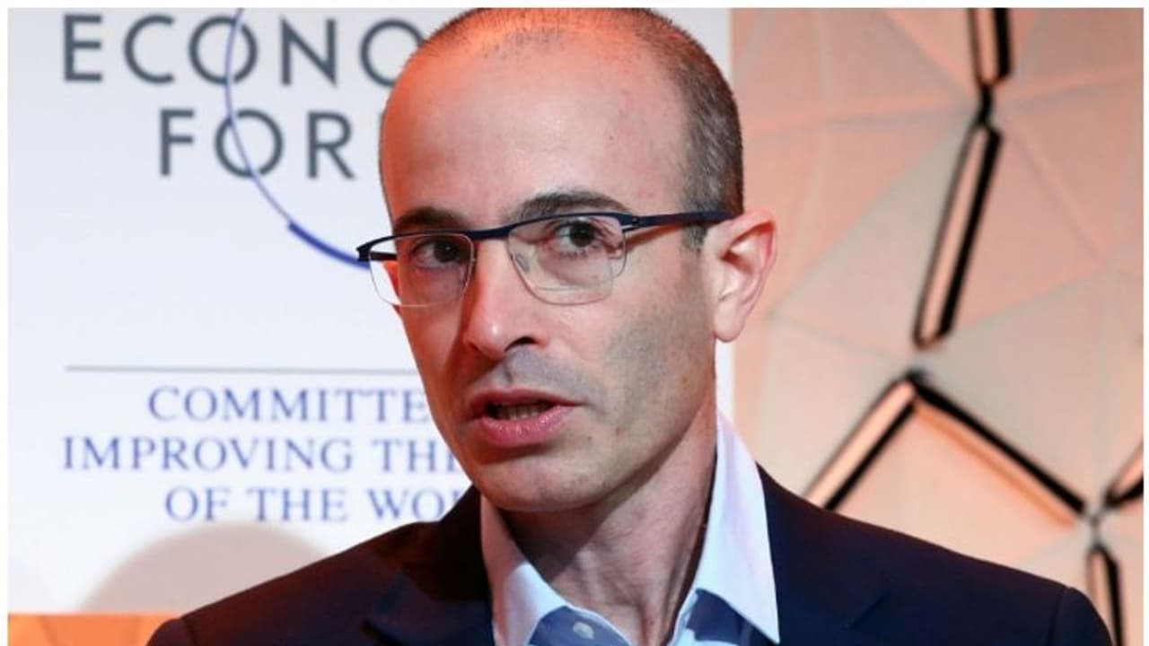 ഇന്ത്യയിൽ കൊവിഡിന്റെ പേരിൽ മുസ്ലിംകൾ ആക്രമിക്കപ്പെടുന്നത് അനീതി, കൊറോണക്ക് വെറുപ്പല്ല മരുന്ന്; യുവാൽ നോഅ ഹരാരി ഇന്ത്യയിൽ കൊവിഡിന്റെ പേരിൽ മുസ്ലിംകൾ ആക്രമിക്കപ്പെടുന്നത് അനീതി, കൊറോണക്ക് വെറുപ്പല്ല മരുന്ന്; യുവാൽ നോഅ ഹരാരി