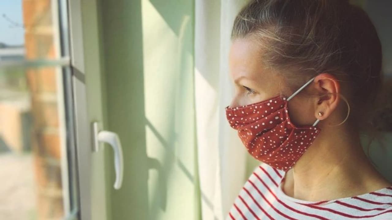 കൊവിഡ്; സാമൂഹിക അകലം എത്രകാലത്തേക്ക്? വാക്സിൻ കണ്ടെത്തിയില്ലെങ്കിൽ 2022 വരെയെന്ന് ഗവേഷകർ കൊവിഡ്; സാമൂഹിക അകലം എത്രകാലത്തേക്ക്? വാക്സിൻ കണ്ടെത്തിയില്ലെങ്കിൽ 2022 വരെയെന്ന് ഗവേഷകർ