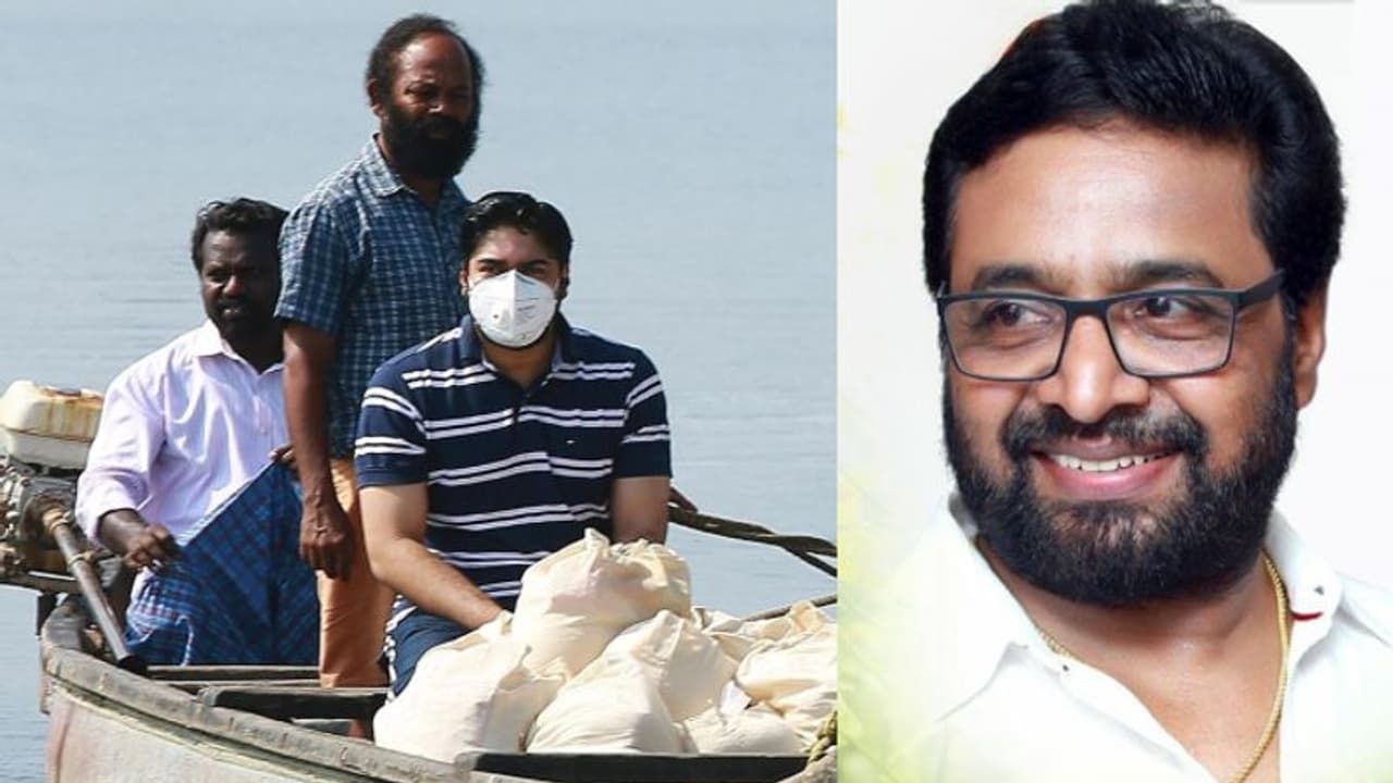 'ഇതാവണമെടാ കളക്ടര്'; എറണാകുളം കളക്ടര് സുഹാസിനെ പ്രശംസിച്ച് രണ്ജി പണിക്കര് 'ഇതാവണമെടാ കളക്ടര്'; എറണാകുളം കളക്ടര് സുഹാസിനെ പ്രശംസിച്ച് രണ്ജി പണിക്കര്