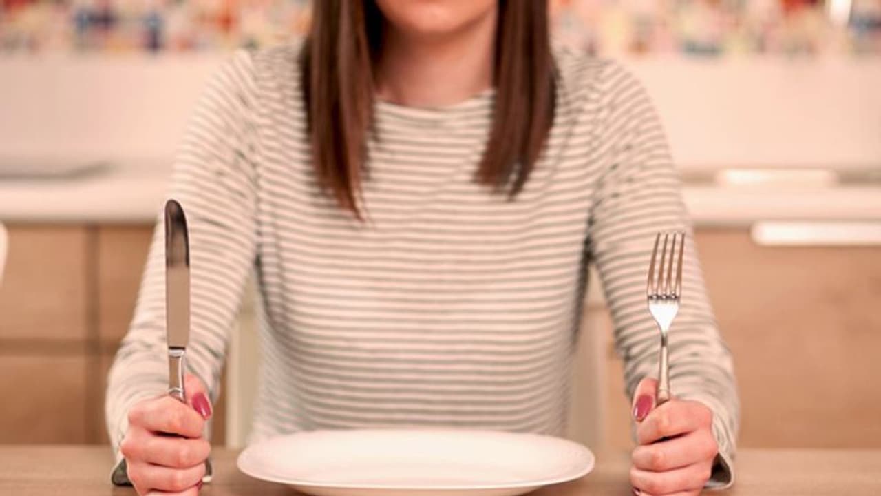 ലോക് ഡൗൺ; അമിത വിശപ്പ് അലട്ടുന്നുണ്ടോ; നിങ്ങൾ ചെയ്യേണ്ടത്...